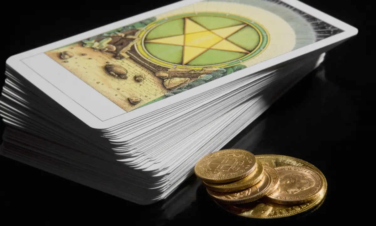 Consejo Sobre El Dinero Que Te Manda El Tarot En Febrero 2025 Según Tu ...